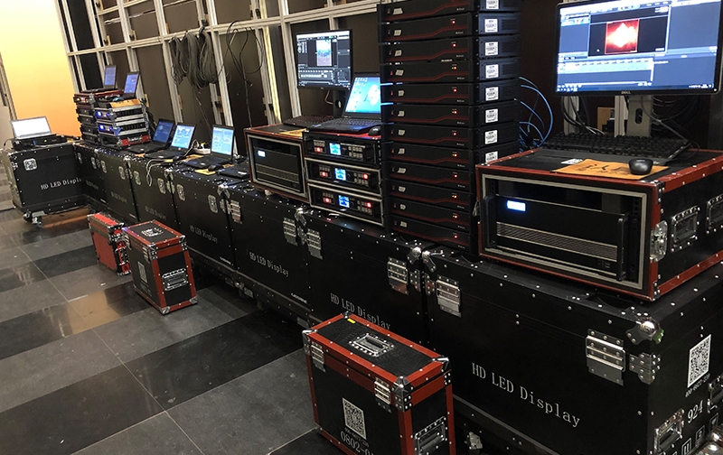 青島燈光音響租賃,青島演出設(shè)備租賃,青島LED屏租賃,青島舞美制作搭建